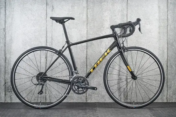 Road bike available for rent for Tucson Loop ride